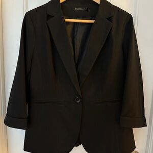 Women's Classic Black Blazer